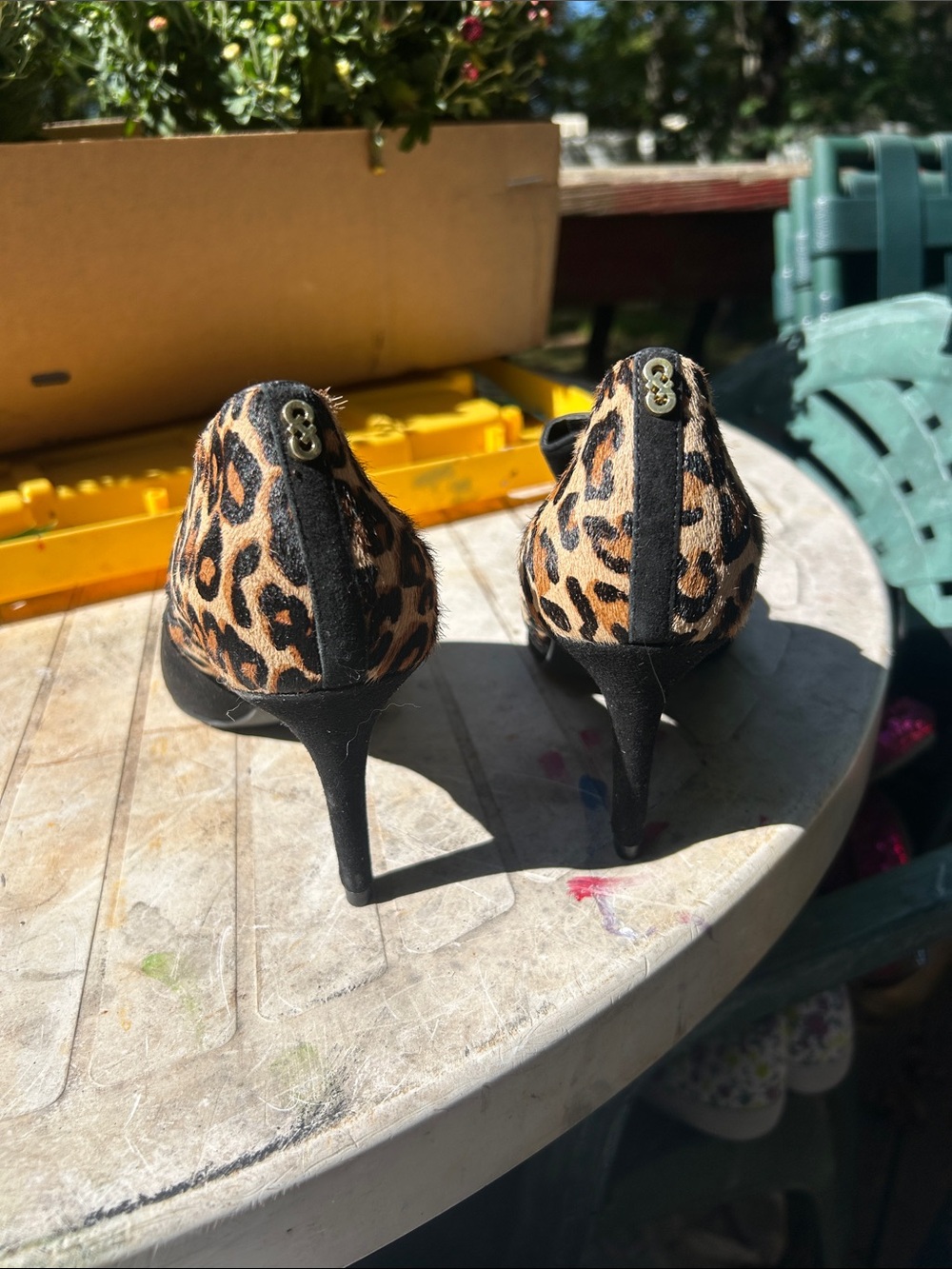 Leopard Print Pointed Toe Kitten Heel Pumps - Women